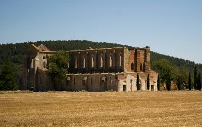 Esterno Abbazia San Galgano [wikipedia]